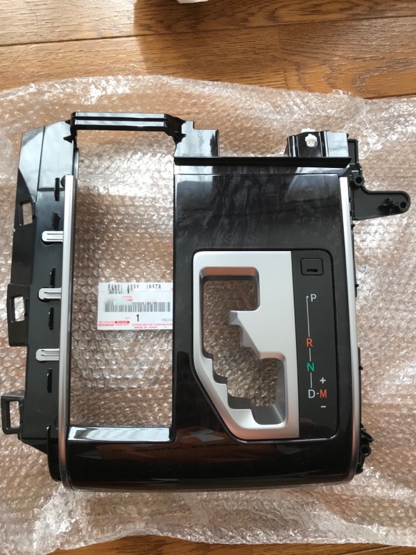 残りわずか!【未使用 トヨタ 純正流用】アルファード ヴェルファイア 30系 後期S C package用 インストルメントパネル拍卖