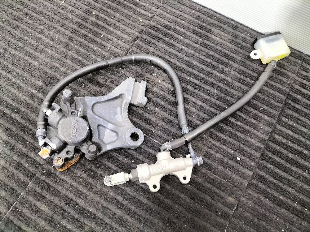 40106S YZF-R15 ME11CK017 リアブレーキ キャリパー マスターシリンダー 動作確認済み拍卖