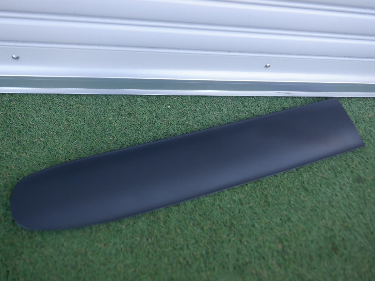 新車外し トヨタ純正 MXPC10G MXPL10G MXPL15G シエンタ サイドステップ ドアパネル プロテクター フロント 右側 75073-52040 m-24-1-78拍卖