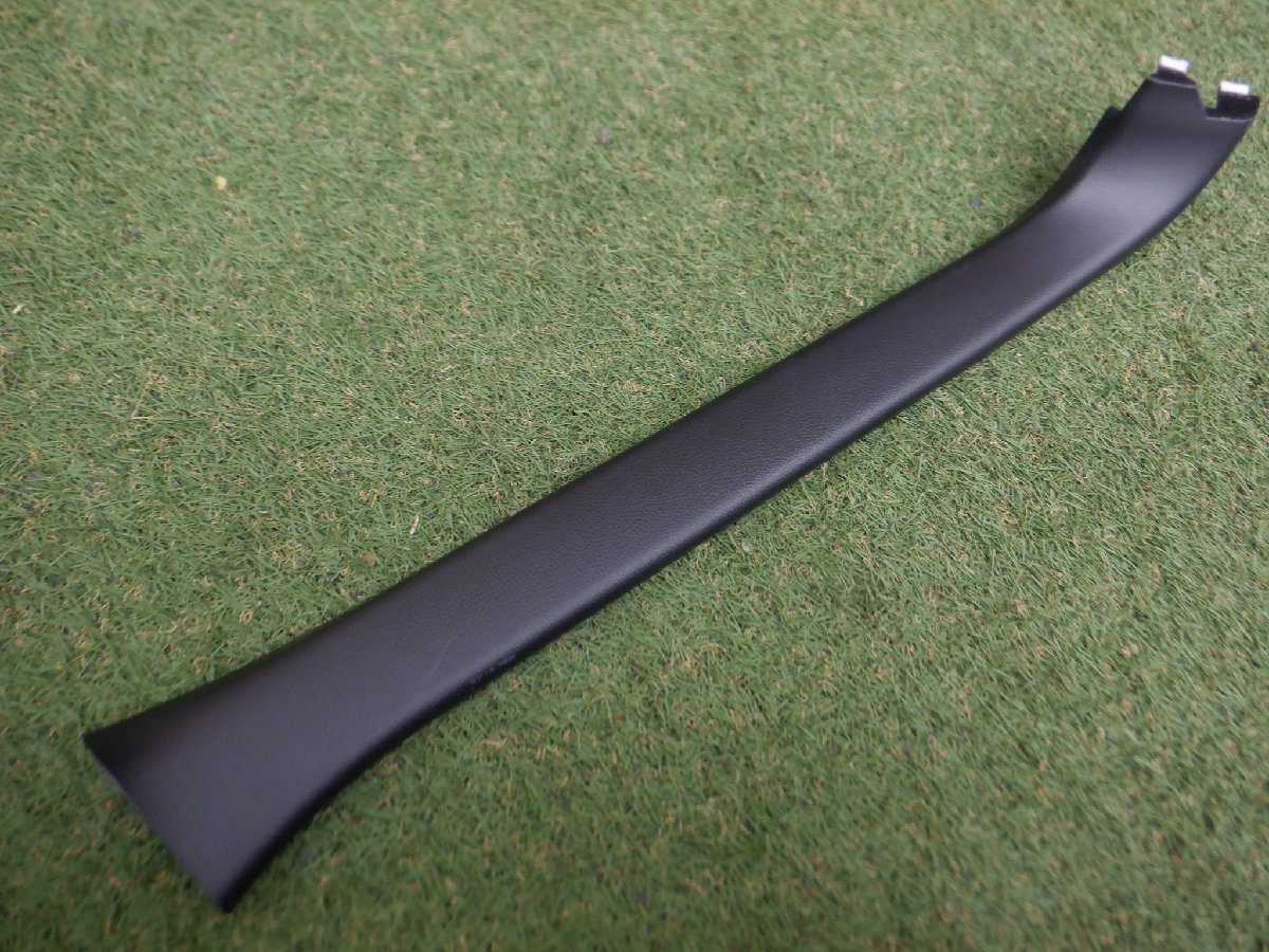 新車外し トヨタ純正 MXWH60 MXWH61 MXWH65 ZVW60 ZVW65 60 プリウス バックドアトリムボード カバー パネル 左側 67938-47090拍卖