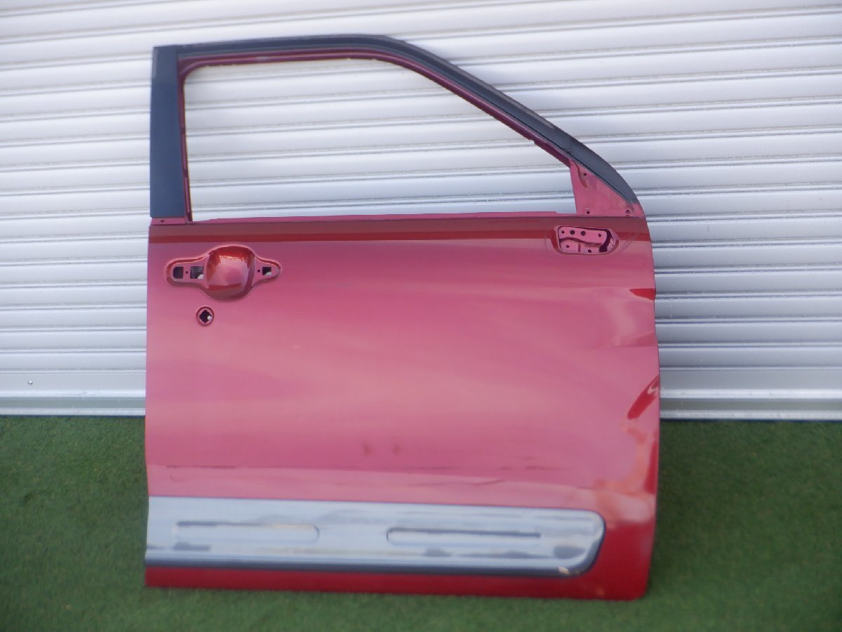 ダイハツ純正 LA250S LA260S キャスト アクティバ フロント ドア 右側 運転席 レッド 個人宅発送/法人発送可能 m-24-1-374拍卖