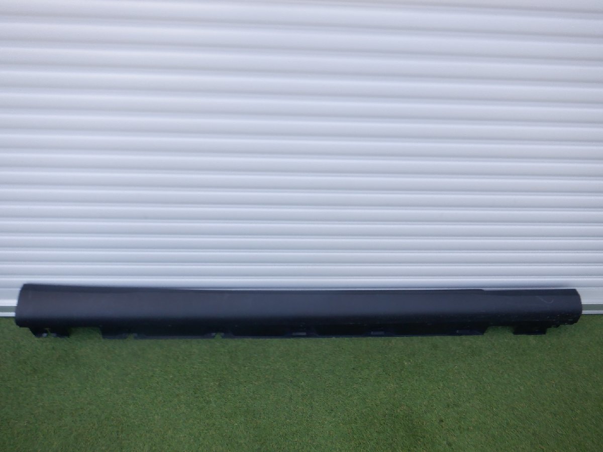 ベンツ純正 W254 X254 GLCクラス GLC350 サイドステップ サイドスカート 右側 A2546901400 m-24-1-709拍卖