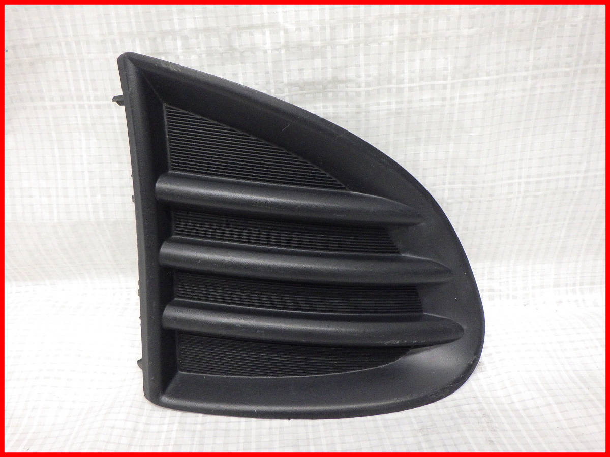 NZE161G NZE164G 前期 カローラフィールダー 純正フロントバンパーホールカバー 右 右側 52127-12340拍卖