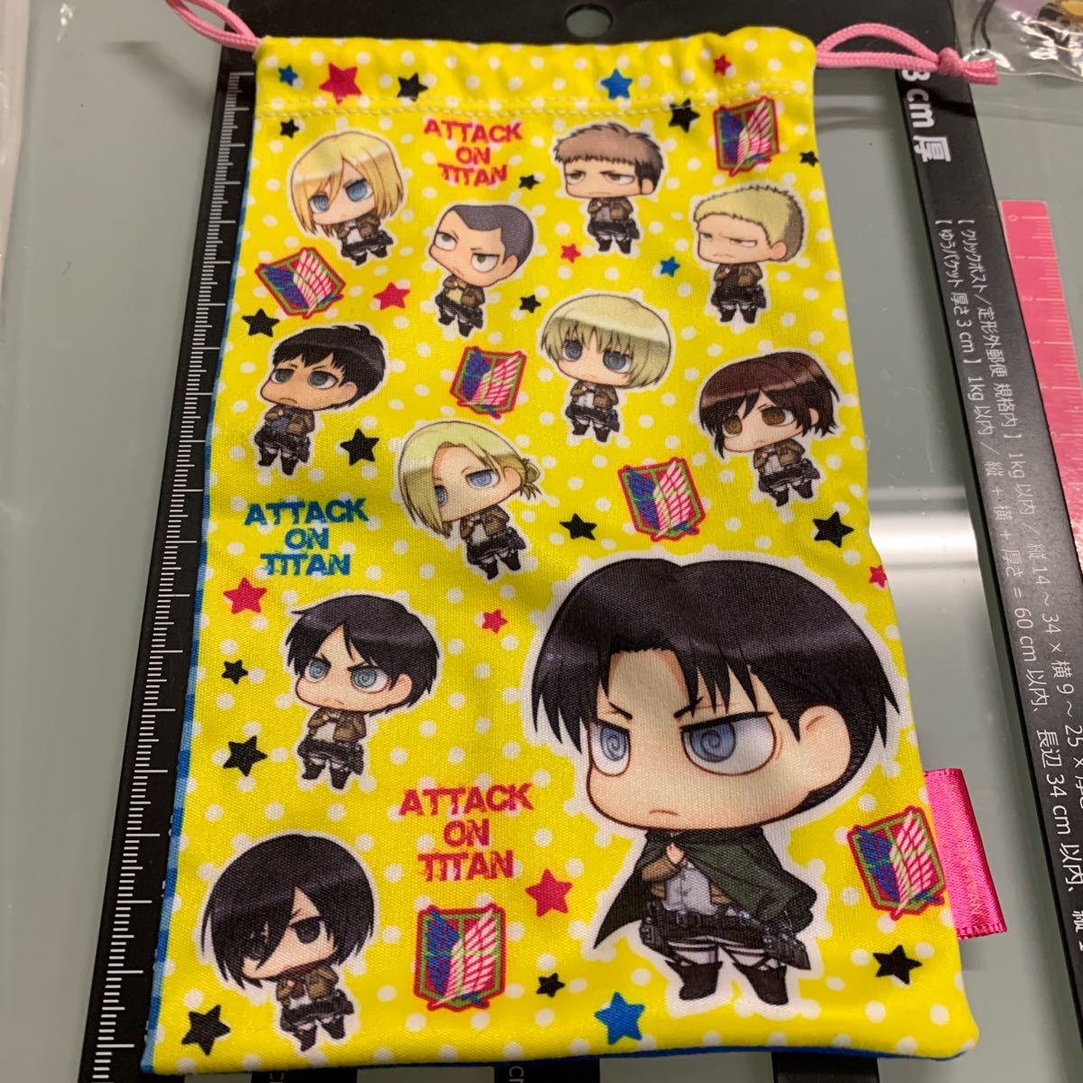 進撃の巨人 ゲーム機用クリーナー巾着(3DS LL用)販売拍卖