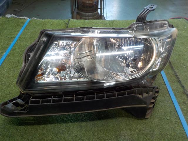 フリードスパイク GB3 左ヘッドランプASSY HID【個人宅宛発送不可】拍卖