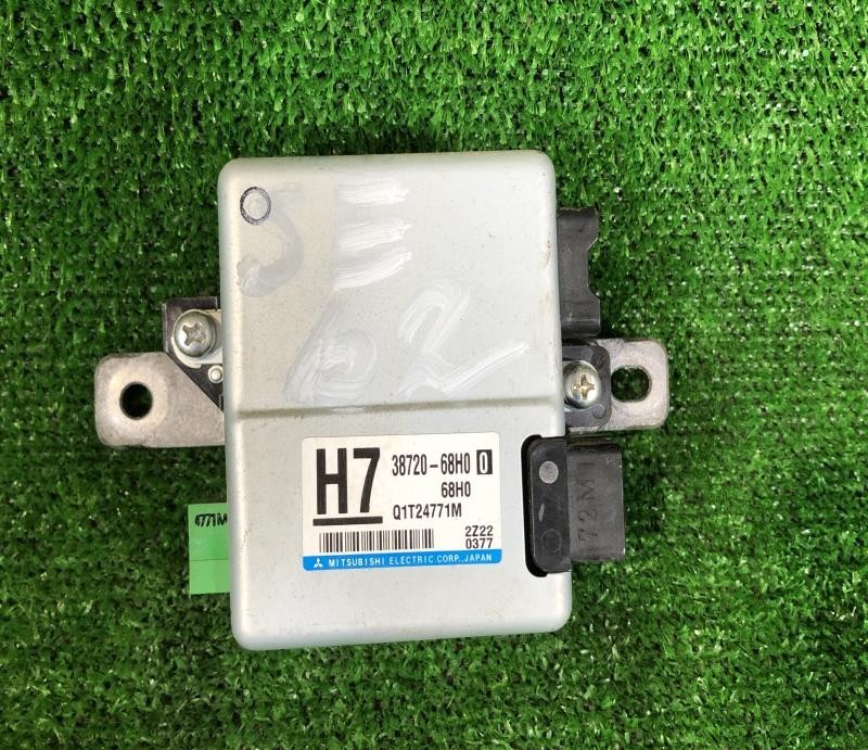 SUZUKI スズキ エブリイ パワステ コンピューター 38720-68H0 EBD-DA64V POWER STEERING COMPUTER ID:2478拍卖