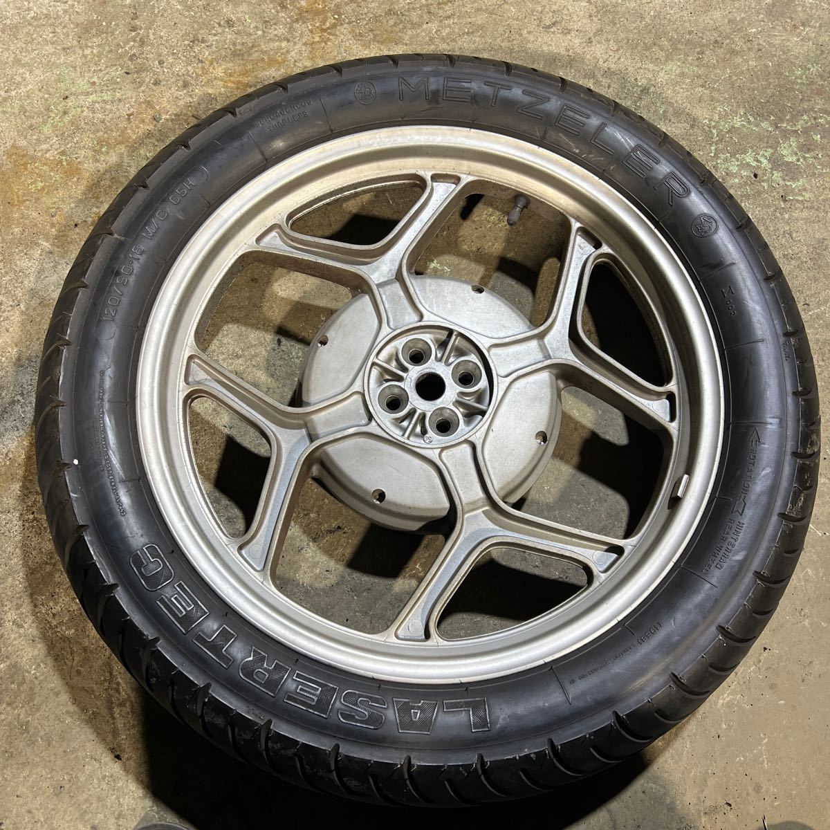 BMW R100RS リアホイール 拍卖