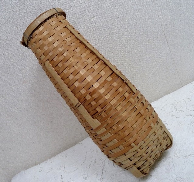 (☆BM)木製 竹籠 花入れ 吊り下げ 花器 花瓶 木製 華道具 高さ51㎝ 大きいサイズ 壁掛け 拍卖