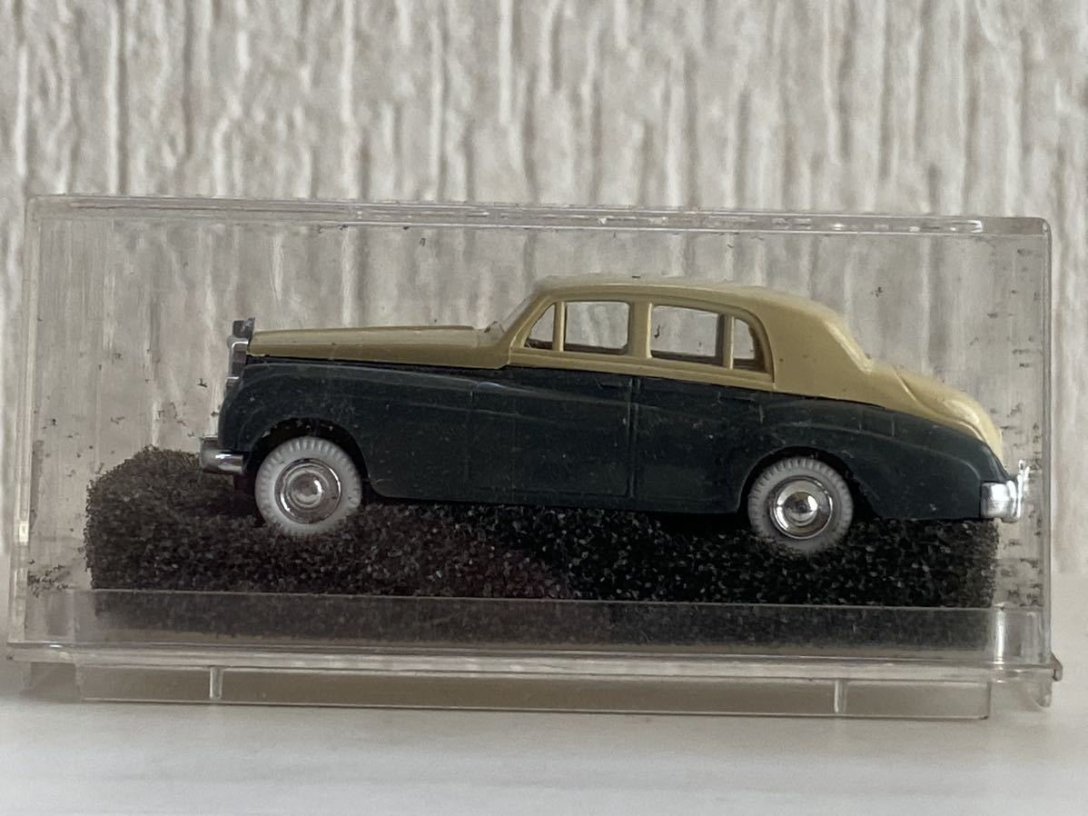 レベル プラライン 1/87 ベントレー シリーズ3 イエロー グリーン Revell Praline BENTLEY series3拍卖