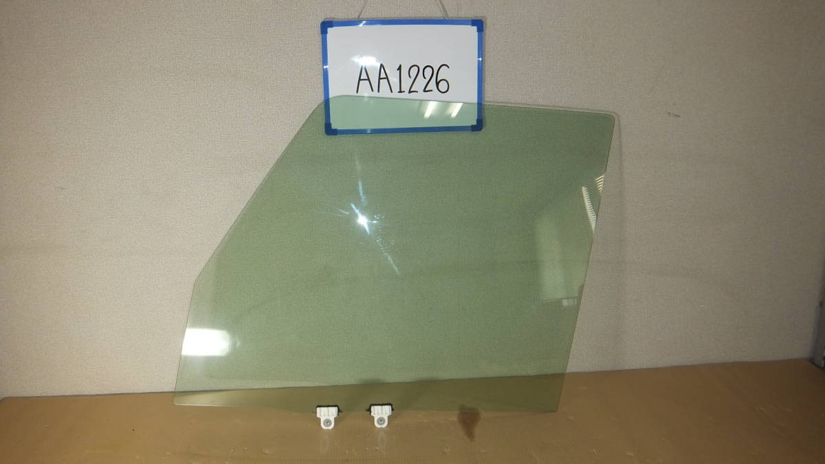 ★★★AA1226★★ B21A 日産 デイズルークス 左 フロント ドアガラス サイドガラス ガラス拍卖