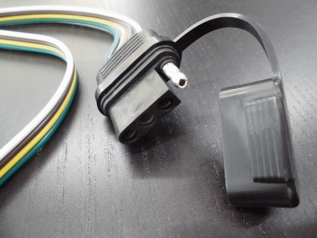 フォード エクスプローラー リンカーン アメ車 4ピン 4極 フラット 電源 ソケット メス ヒッチ US アダプター トレーラー カバー 4PIN拍卖