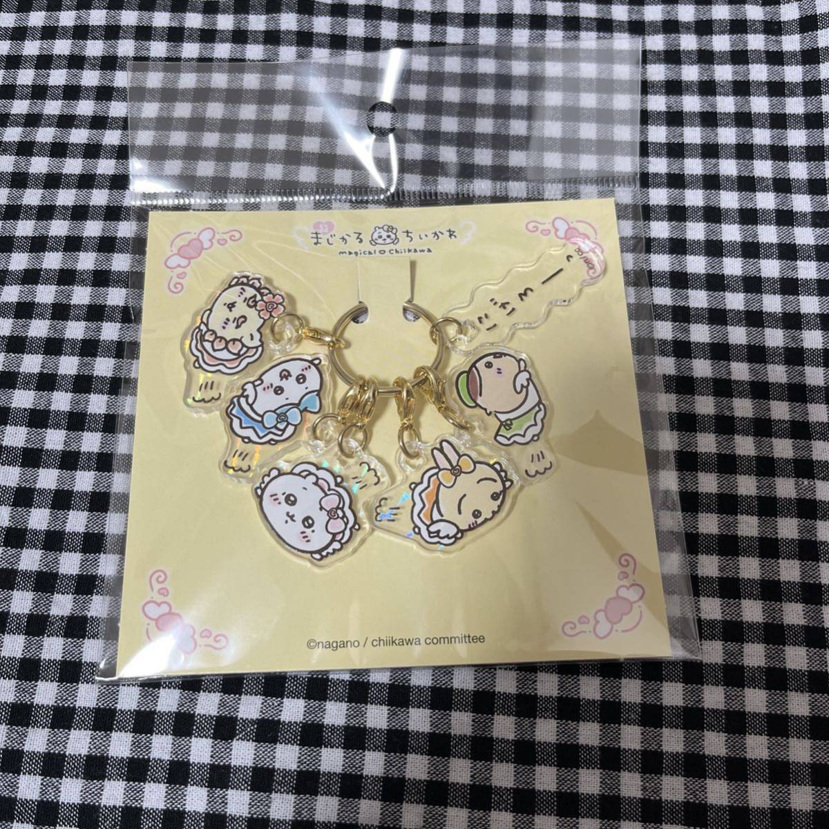 ちいかわ 超まじかるちいかわ 逃げろーっ!5連アクリルチャーム アクリルキーホルダー アクキー うさぎ ハチワレ くりまんじゅう シーサー拍卖