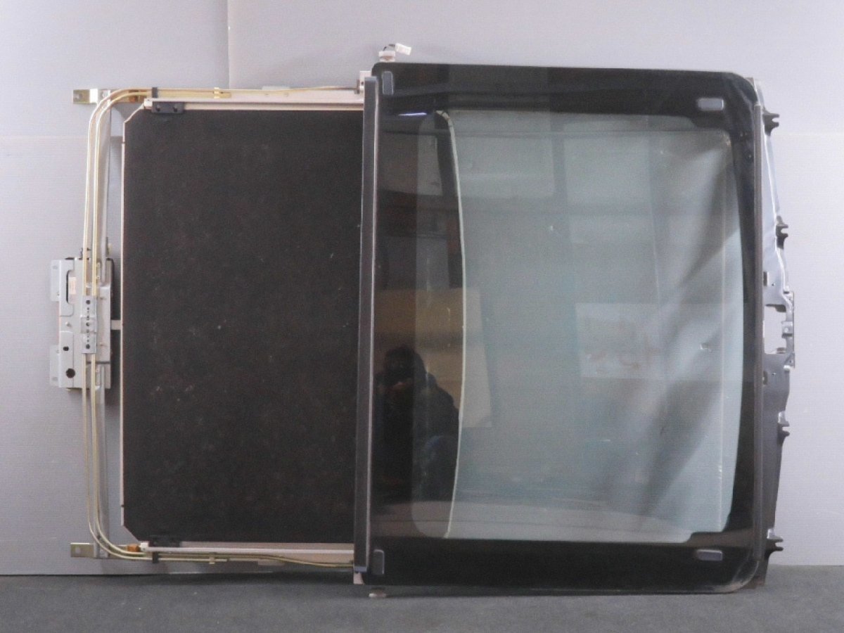 【即決】★送料込★ ラシーン E-RFNB14 純正 サンルーフ モーター ルーフガラス セット 中古 11555拍卖