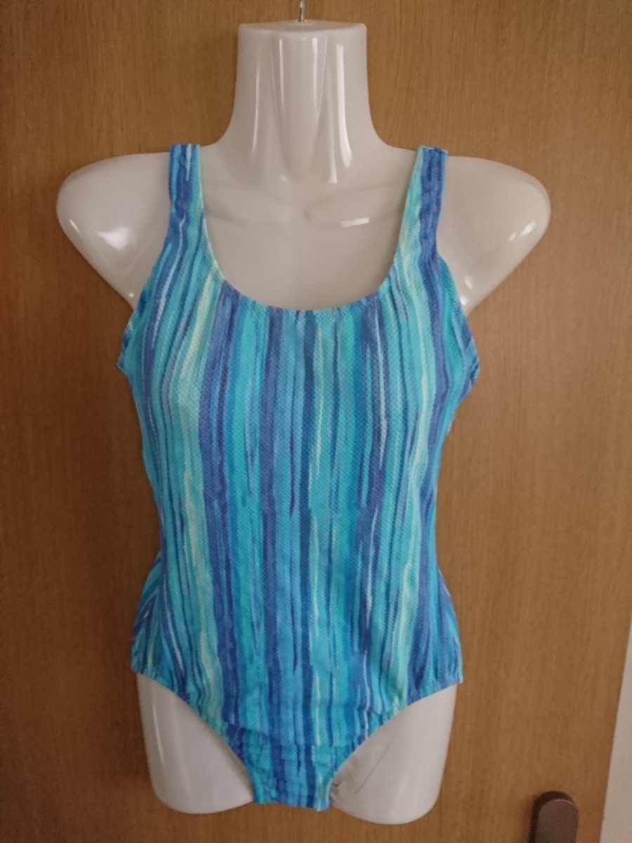 ☆大きいサイズ☆水色系☆ストライプ調のワンピース水着☆サイズ13L☆日本製☆総裏地あり☆拍卖