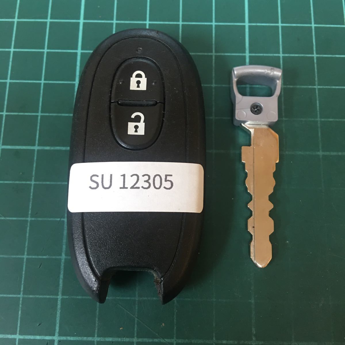 SU12305 ランプ点灯 スズキ 日産 マツダ 純正 キーレス モコ ルークス 2 B OEM ハスラー ワゴンR パレット スペーシア A Zワゴン等拍卖