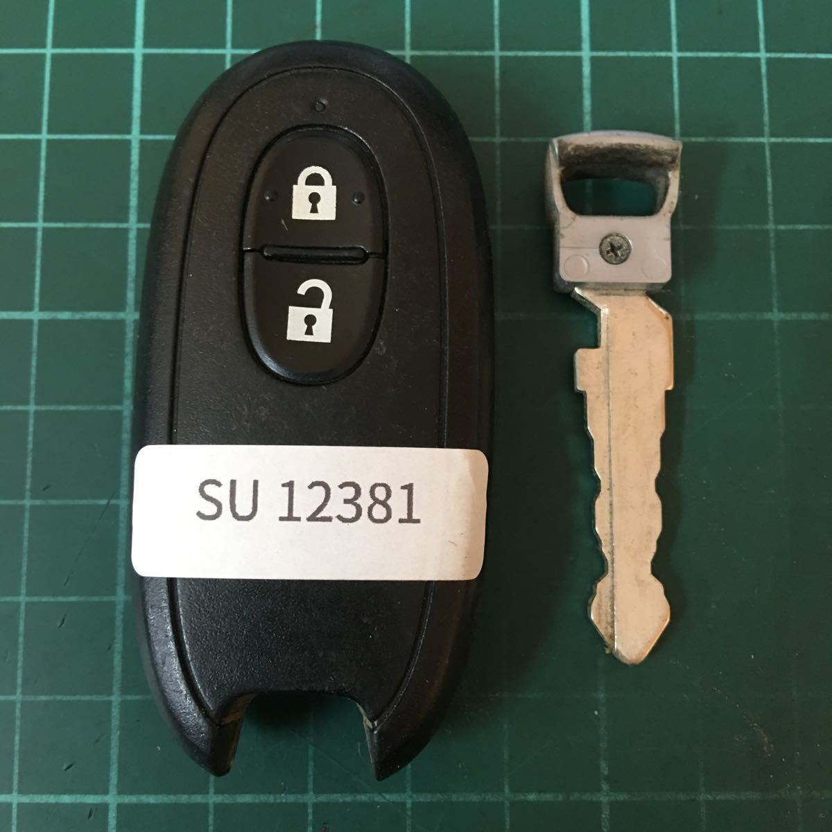 SU12381 ランプ点灯 スズキ 日産 マツダ 純正 キーレス モコ ルークス 2 B OEM ハスラー ワゴンR パレット スペーシア A Zワゴン等拍卖