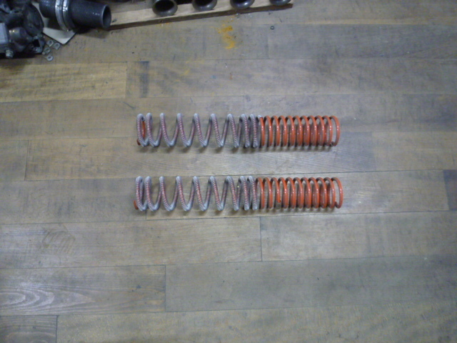 ショックアブソーバー強化補給流用加工に伸び戻敏感ガス入風でグリップUP安定サニトラ230330セドグロレビントレノダルマセリカLBなど色々に拍卖