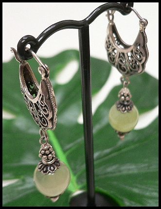 ★在庫処分★シルバー925ピアス2個セット 透かしアラベスク天然石プレナイト付/店舗閉店のため銀アクセALL50%OFF拍卖