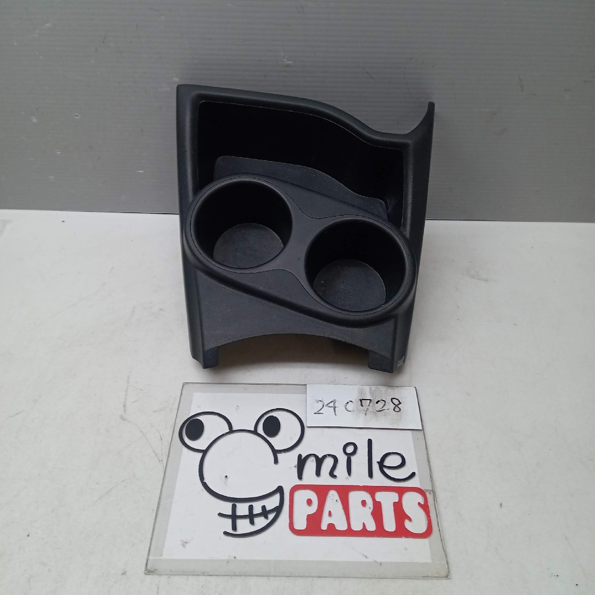 NHP10 アクア 純正 コンソールドリンク部のみ 1A1-9-1/24C728*同梱不可拍卖