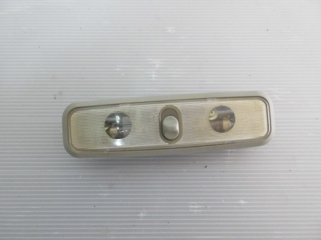 バモス HM1 HM2 アクティ HH5 HH6 ルームランプ ランプ 室内灯 ライト フロント フロントルームランプ拍卖