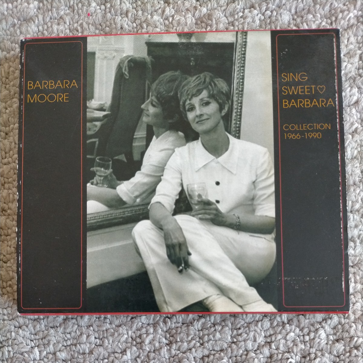 CD盤 barbara moore バーバラ ムーア em records 2枚組 解説付き 唇からナイフ modesty blaise 拍卖