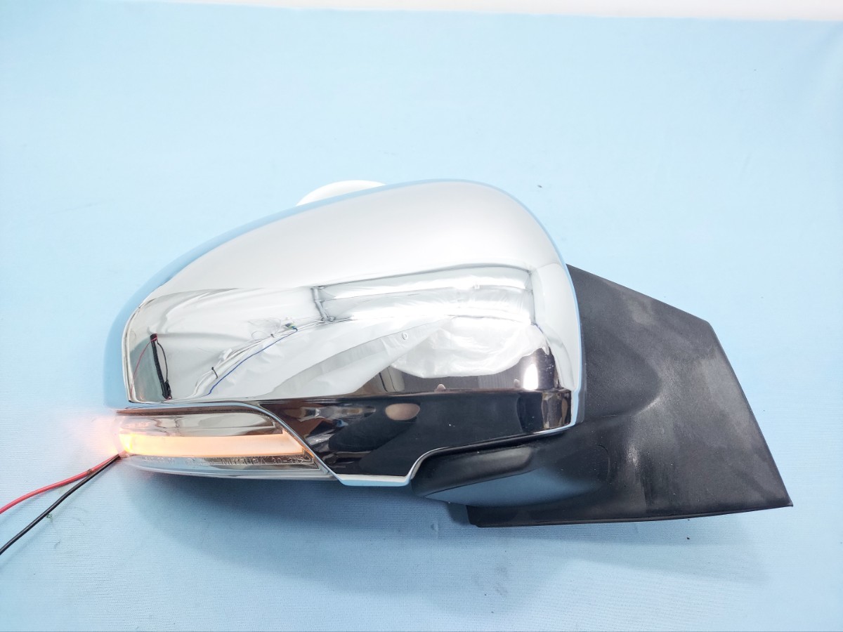 KGJ10 IQ 右 ドアミラー 運転席側 動作確認済み メッキカバー パールホワイト 白 070 7ピン7P サイドミラー 21年式 ウインカー A2(55)拍卖