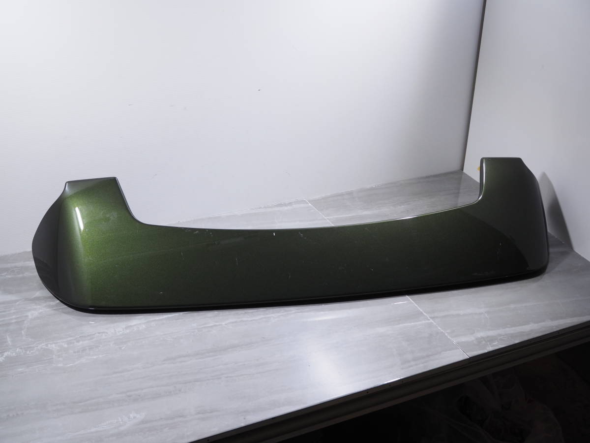 〇未使用品 トヨタ 200系ランドクルーザー URJ202W 純正オプション リアスポイラー ウイング 08150-60070 エアロ 緑 グリーンマイカ ルーフ拍卖