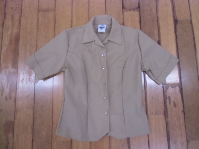 S-18 ミリタリー サバゲー コスプレ アメカジ 米軍放出品 実物 USMC MARINE 作業服 ドレス シャツ Yシャツ 制服 カーキ 海兵隊 レディース拍卖