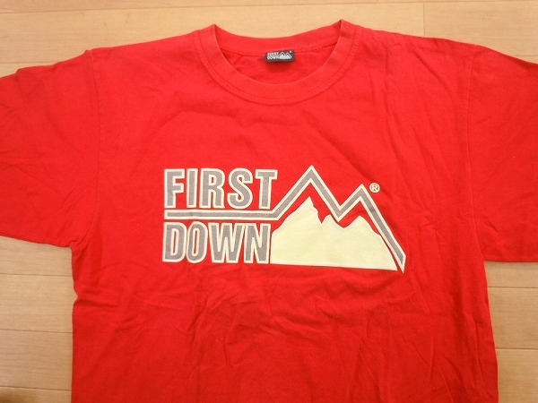 90s~ オールド★ファーストダウン ビッグロゴTシャツ 赤★ゆったりめ★古着★d拍卖