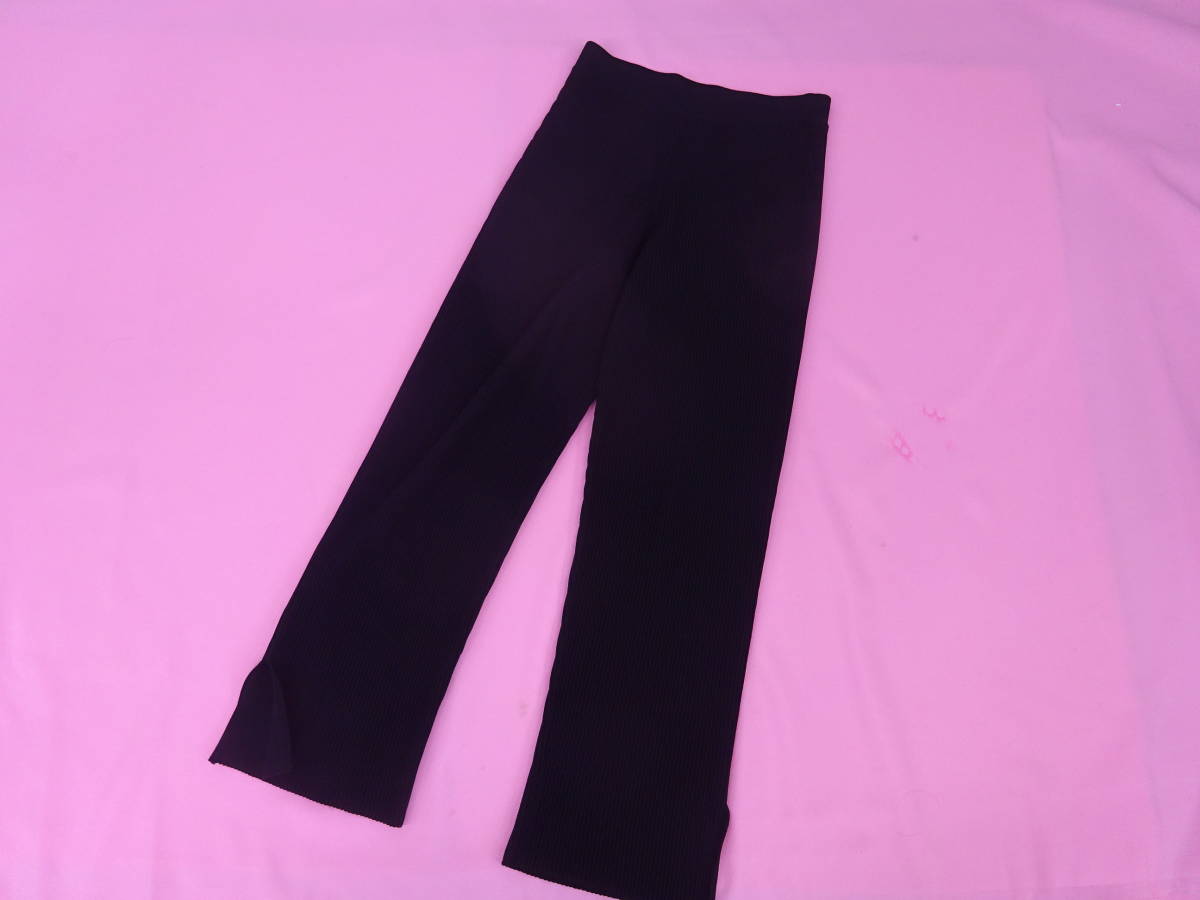 DESIGNWORKS デザインワークス 細プリーツ ニットパンツ ブラック 38 ほぼ新品拍卖