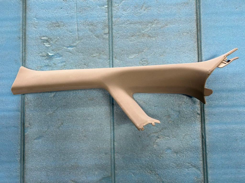 プリウスα後期 純正 Aピラー左側拍卖