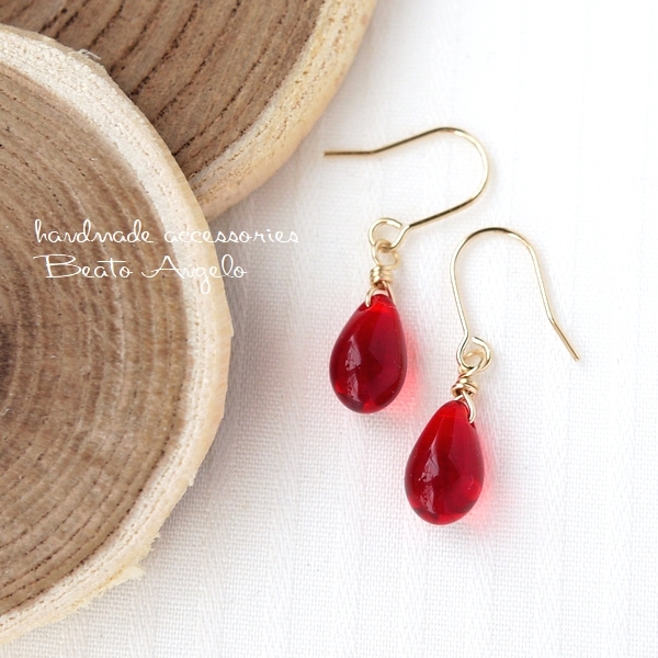 ■+angelo+K14GF チェコドロップのプチピアス(p-332)ライトシャム 一粒 レッド チタン 樹脂 イヤリング 拍卖