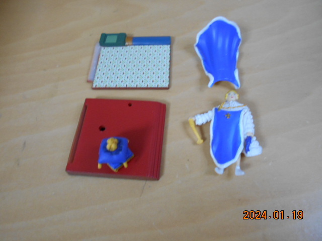 ベルサイユのばら ジオラマフィギュア ルイ16世 画像現状渡し ローソン限定トレーディングフィギュア 拍卖