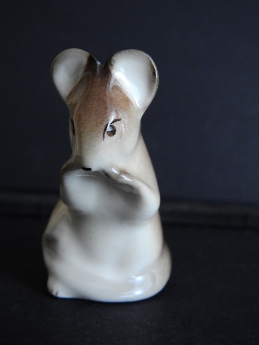 ロモノーソフ 陶器 ビンテージ ブラウン ネズミの置物 置物 フィギュリン 陶器 ネズミ拍卖