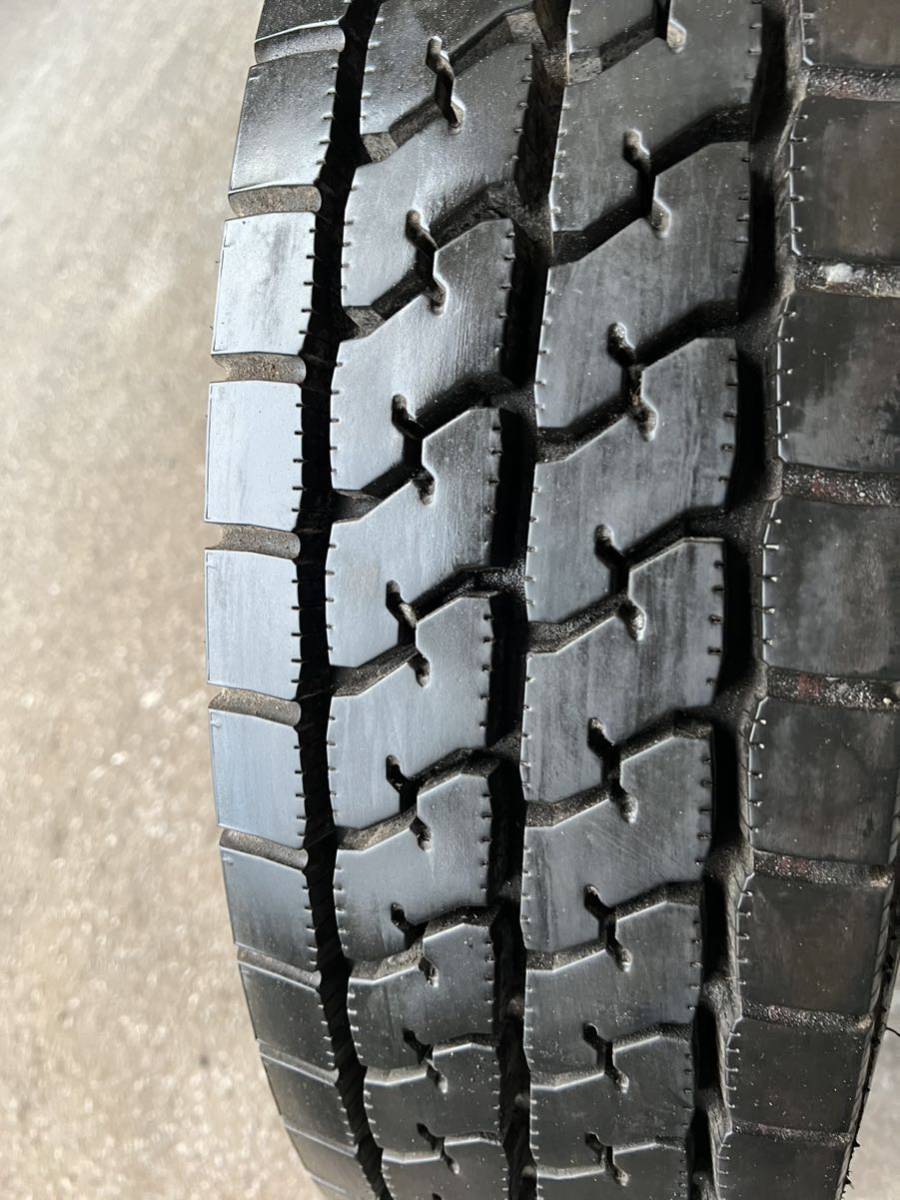 225/80R17.5 123/122L トラック タイヤ ZEN 701 ZE 225-80-17.5 225 80 17.5 2014年製 1本拍卖