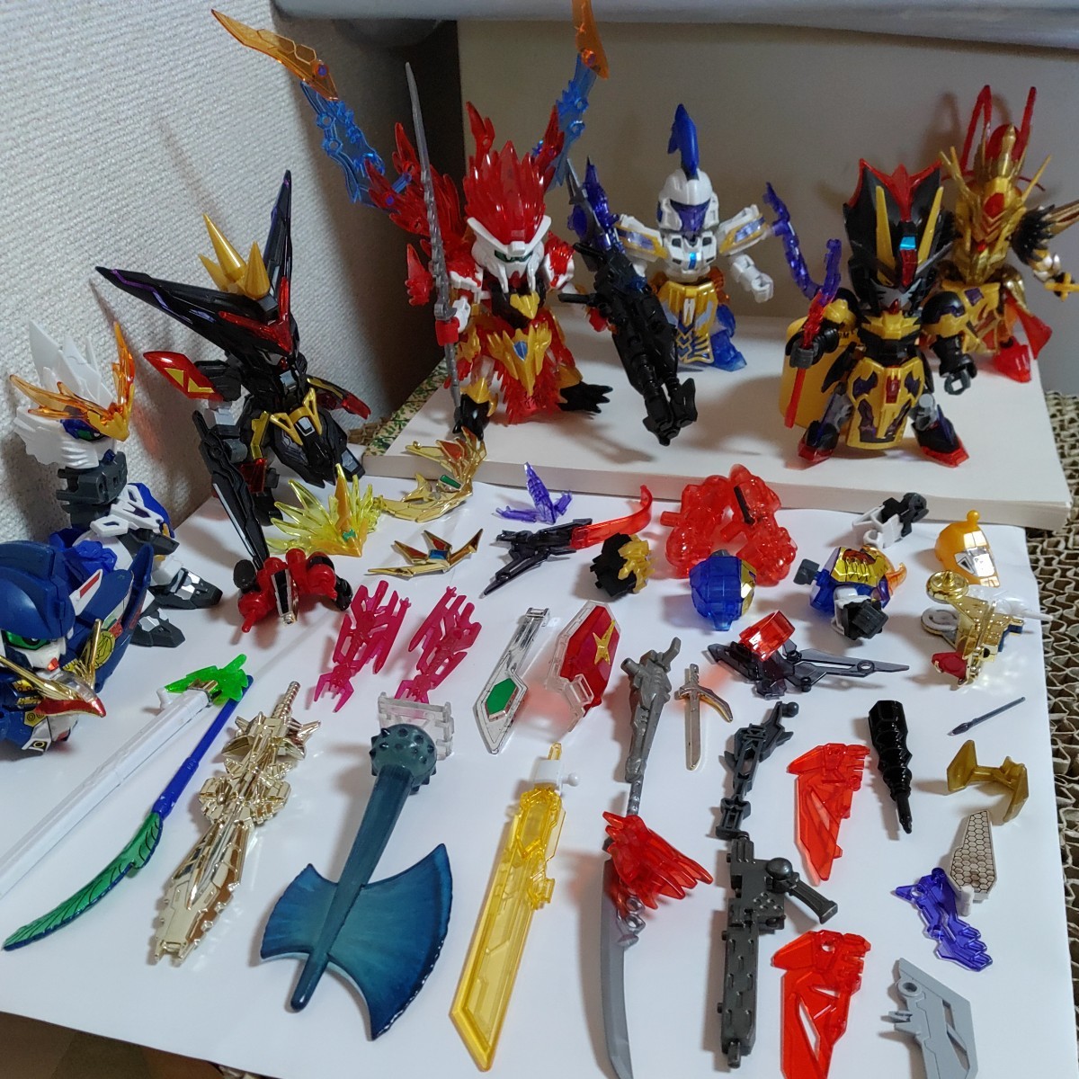 希少 ガンダムSD プラモデル 完成品 ジャンク パーツ取り 昭和レトロ 大量 ガンプラ 0112-B3-TA1拍卖