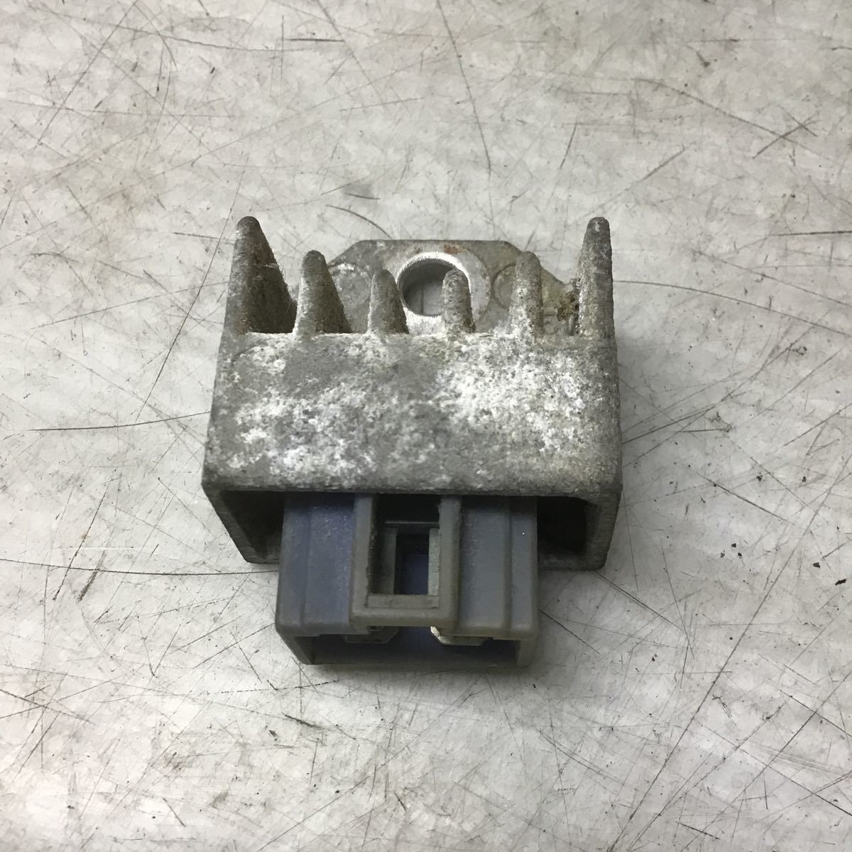 M42-8 スズキ レッツ2 CA1KB レギュレーター 純正部品 動作確認済み拍卖