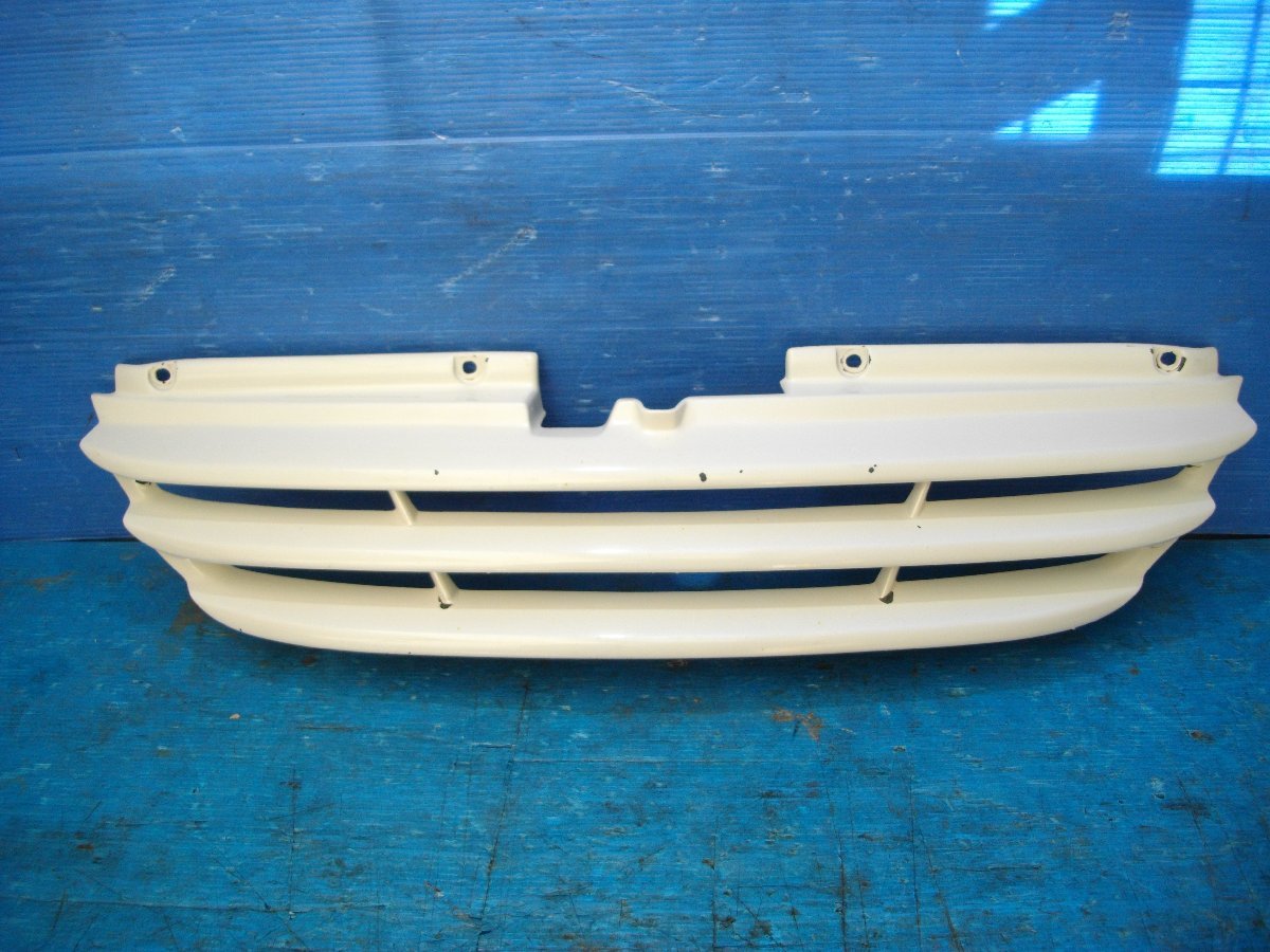 SA【1344】Crave クレイブ FRP フロントグリル パールホワイト 中古品 オデッセイ RB1 RB2 前期用拍卖