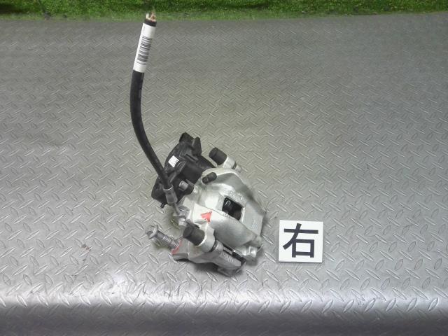 ボルボ 40シリーズ XE400AXCE 右リアキャリパー拍卖