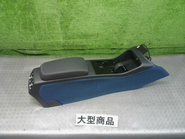 ボルボ 40シリーズ XE400AXCE コンソールボックス 動作OK拍卖