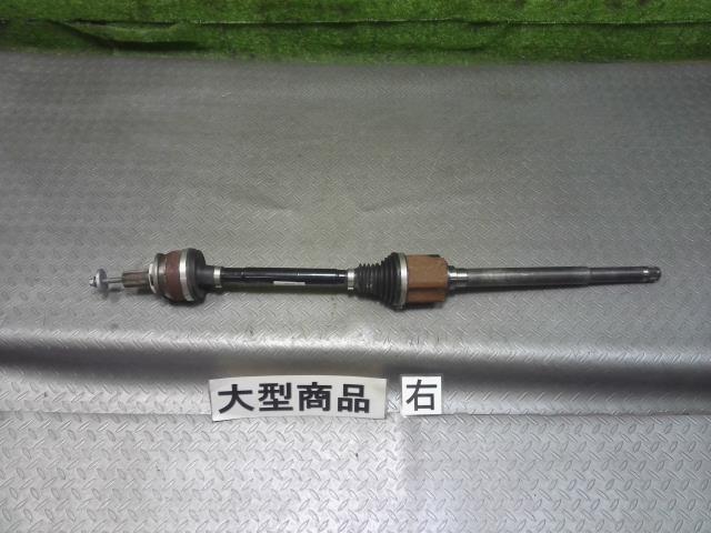 ボルボ 40シリーズ XE400AXCE 右リアドライブシャフト拍卖