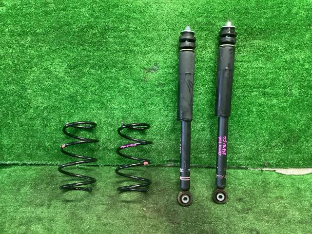 ワゴンR 5AA-MH95S Rストラット・アブソーバーセット ハイブリッドFX 4WD ZJ3 41810-63RB0拍卖