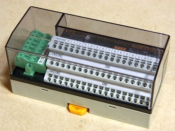 CC-Link 出力ユニット …… C16D-CT1V(東洋技研 TOGI)/ カバー付き拍卖