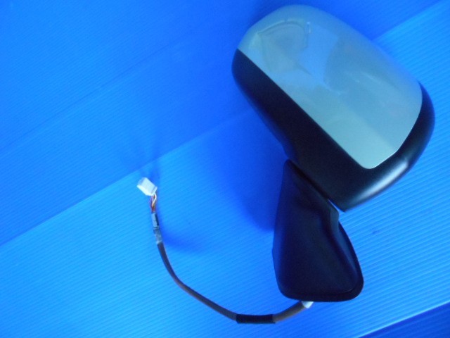 903125 ダイハツ ムーヴ LA150S サイドミラー右拍卖