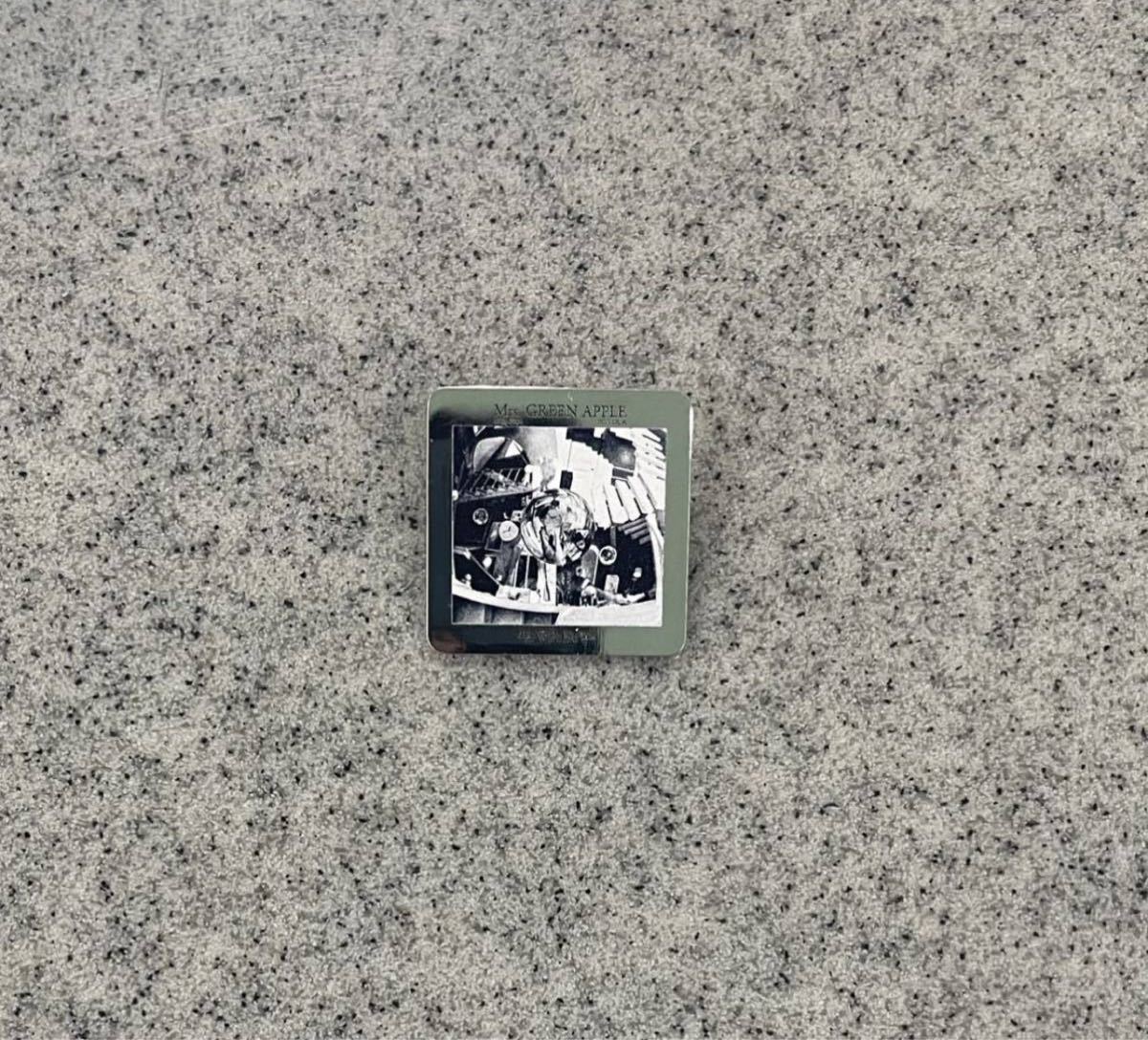 即決! Mrs. GREEN APPLE FC TOUR 2023-2024 “The White Lounge” ☆ ピンバッジ B 新品 / ミセス グリーン アップル拍卖