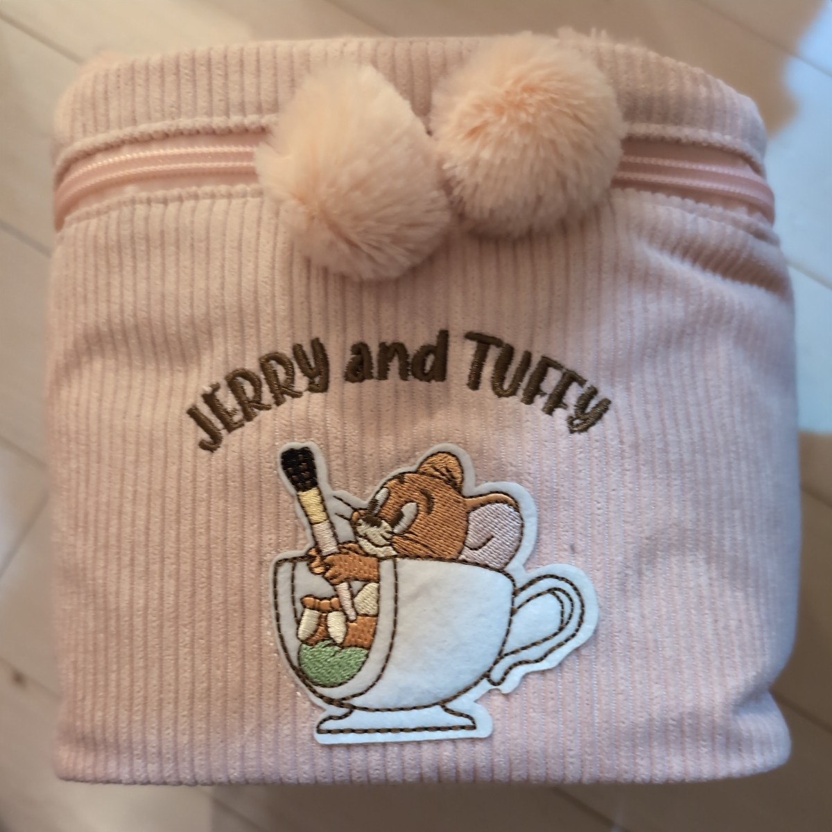 トムとジェリー★バニティバッグ メイクボックス ウインターver.2 ピンク ジェリー拍卖