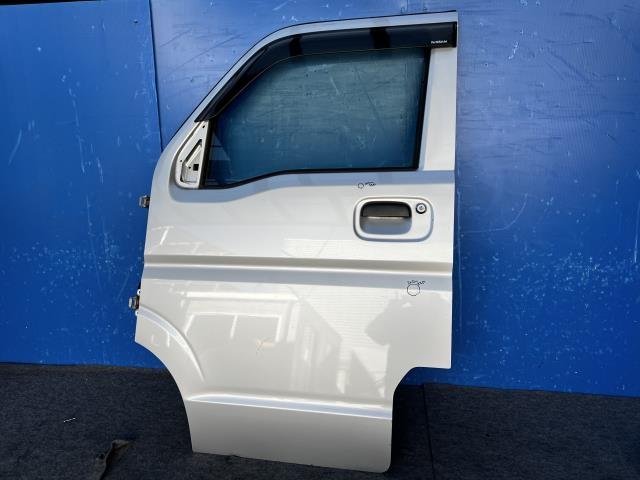 NV100 クリッパー DX HBD-DR17V 左/助手席 フロント ドア Z2S シルキーシルバーM M2808 80101-4A01B ドアミラー欠品拍卖