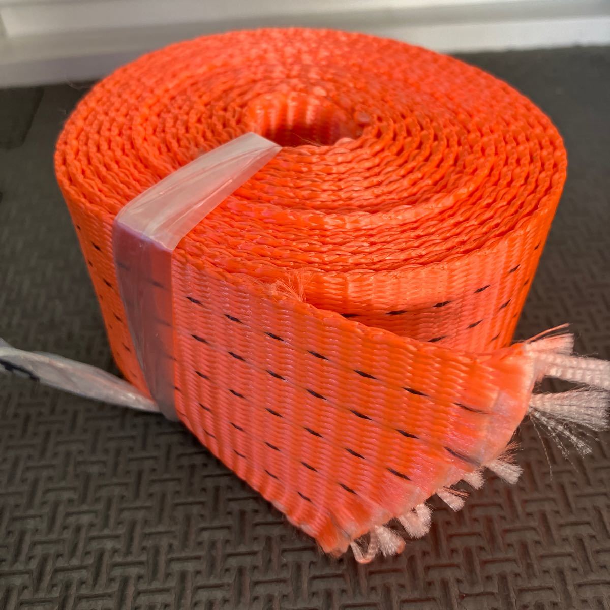 ★中古 ラッシングベルト ピンク 2.9mトレーラー トラック 災害対策 DIY リメイク 牽引 固定 積荷 スラックライン トレーニング 筋肉拍卖