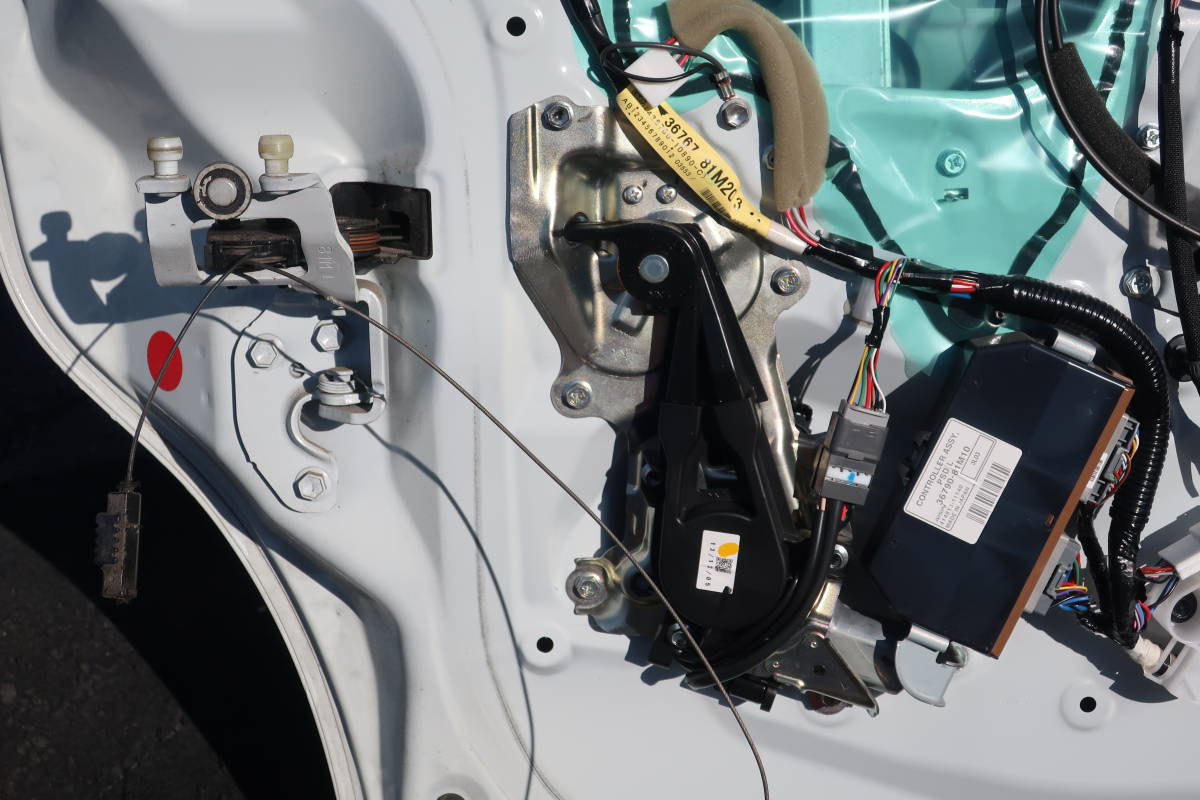 H25 DBA-MK32S スペーシア リア左 後席左側 電動 スライドドア 純正 電動開閉モーター レギュレーター拍卖