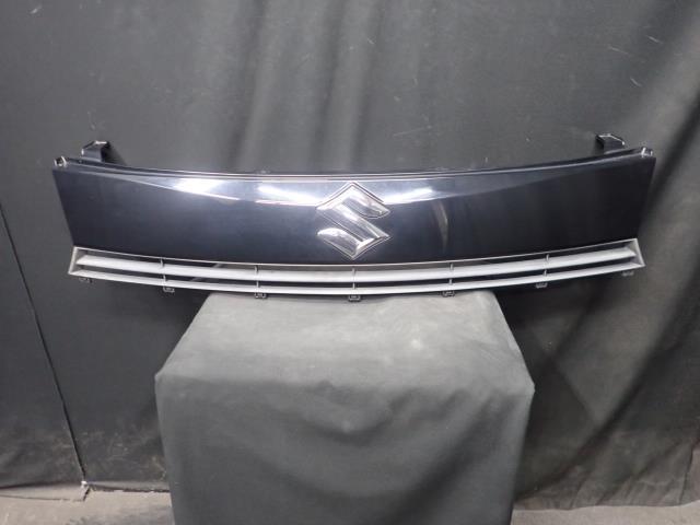 スペーシア DBA-MK32S ラジエータグリル ZJ3 71742-81M00-ZJ3拍卖